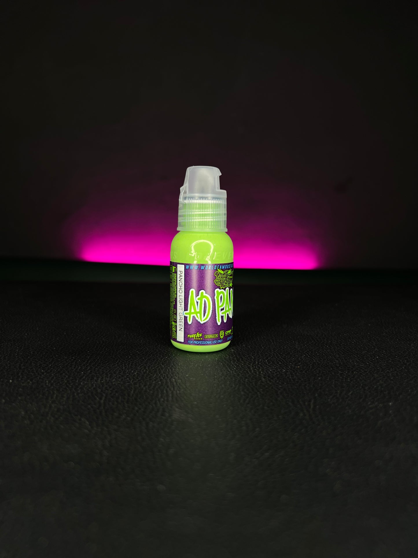 World Famous - Green