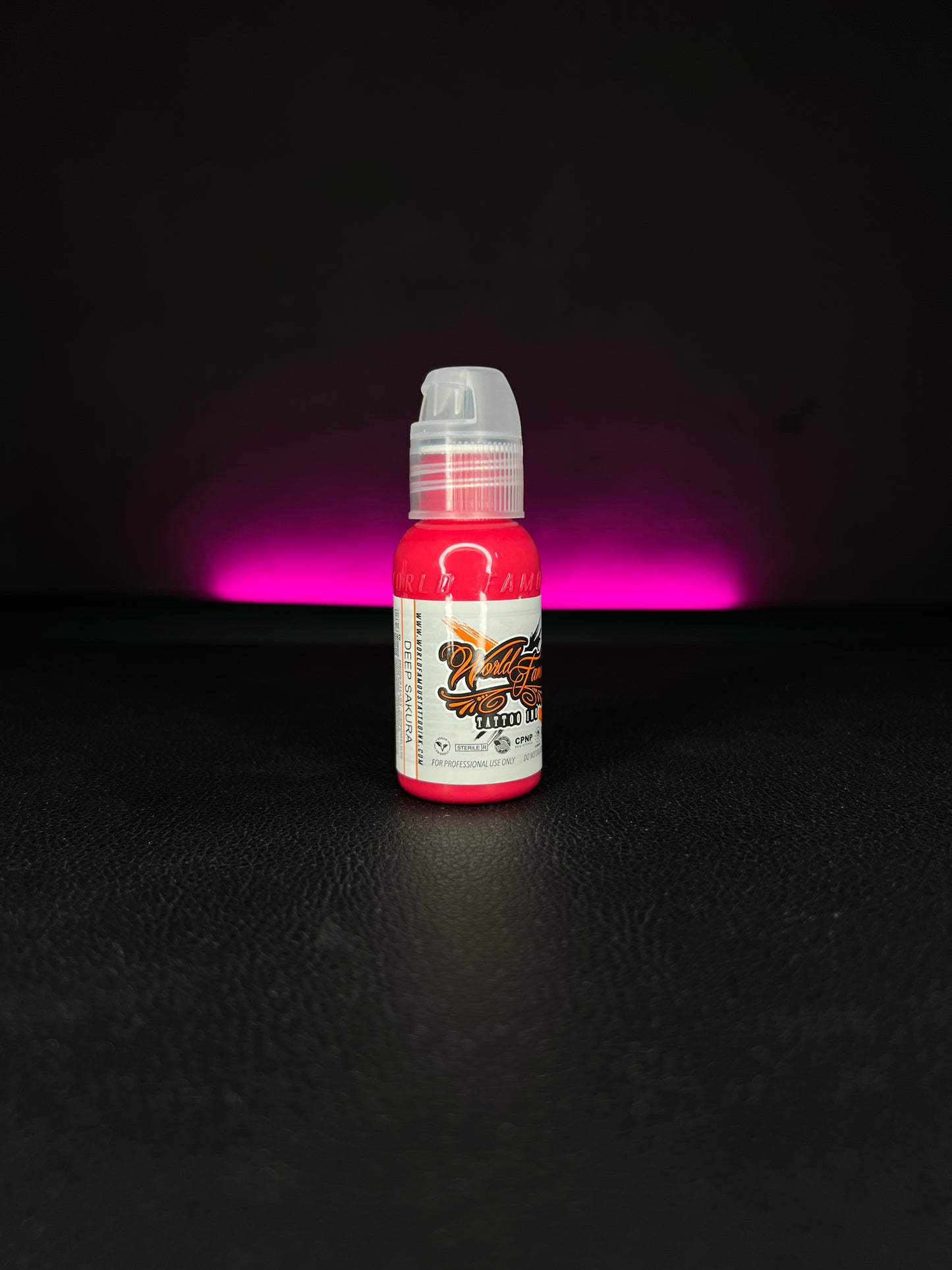 World Famous - Pink